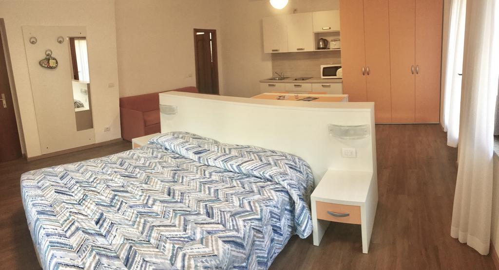 Casa Vittoria Daire Torbole Sul Garda Dış mekan fotoğraf
